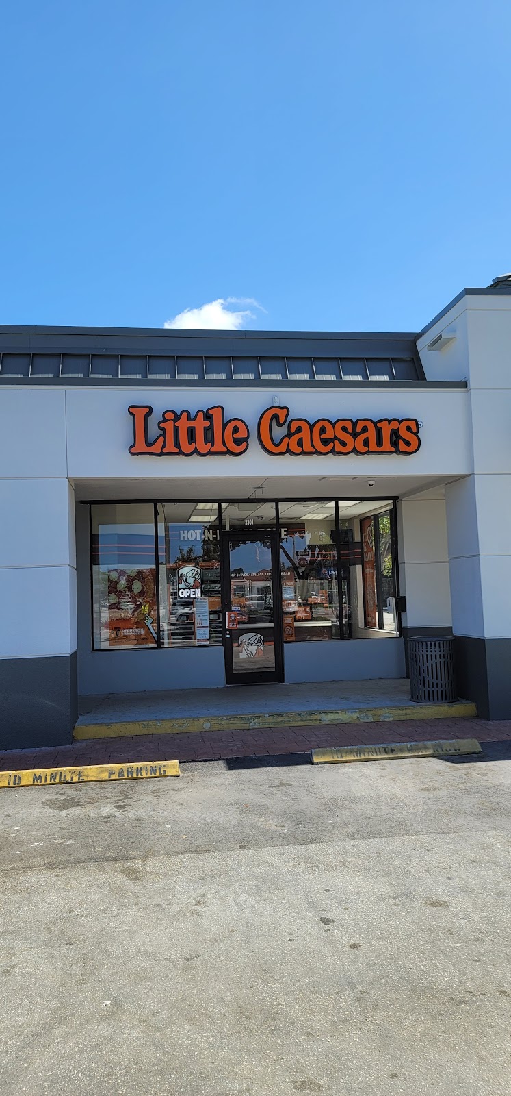 Little Caears Pizza | restaurant | 2309 FL-7, Hollywood, FL 33021, USA | 9549633629 OR +1 954-963-3629