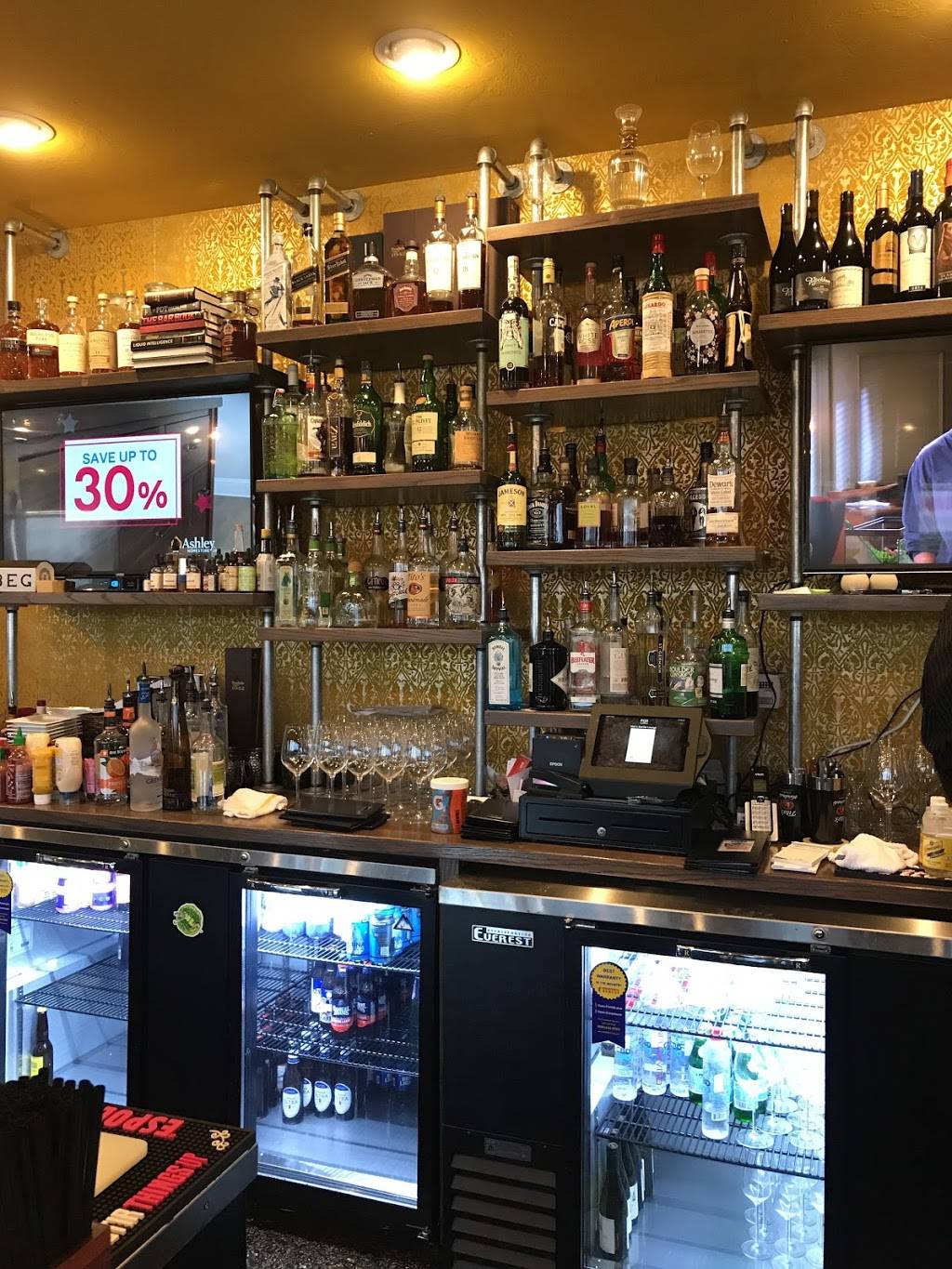 Ned’s Starlite Lounge | restaurant | 7301 N May Ave, Oklahoma City, OK 73116, USA | 4052426100 OR +1 405-242-6100