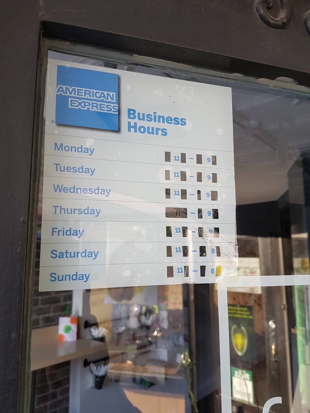 Freshii | restaurant | 3333 Yonge St, Toronto, ON M4N 2L9, Canada | 4164400009 OR +1 416-440-0009