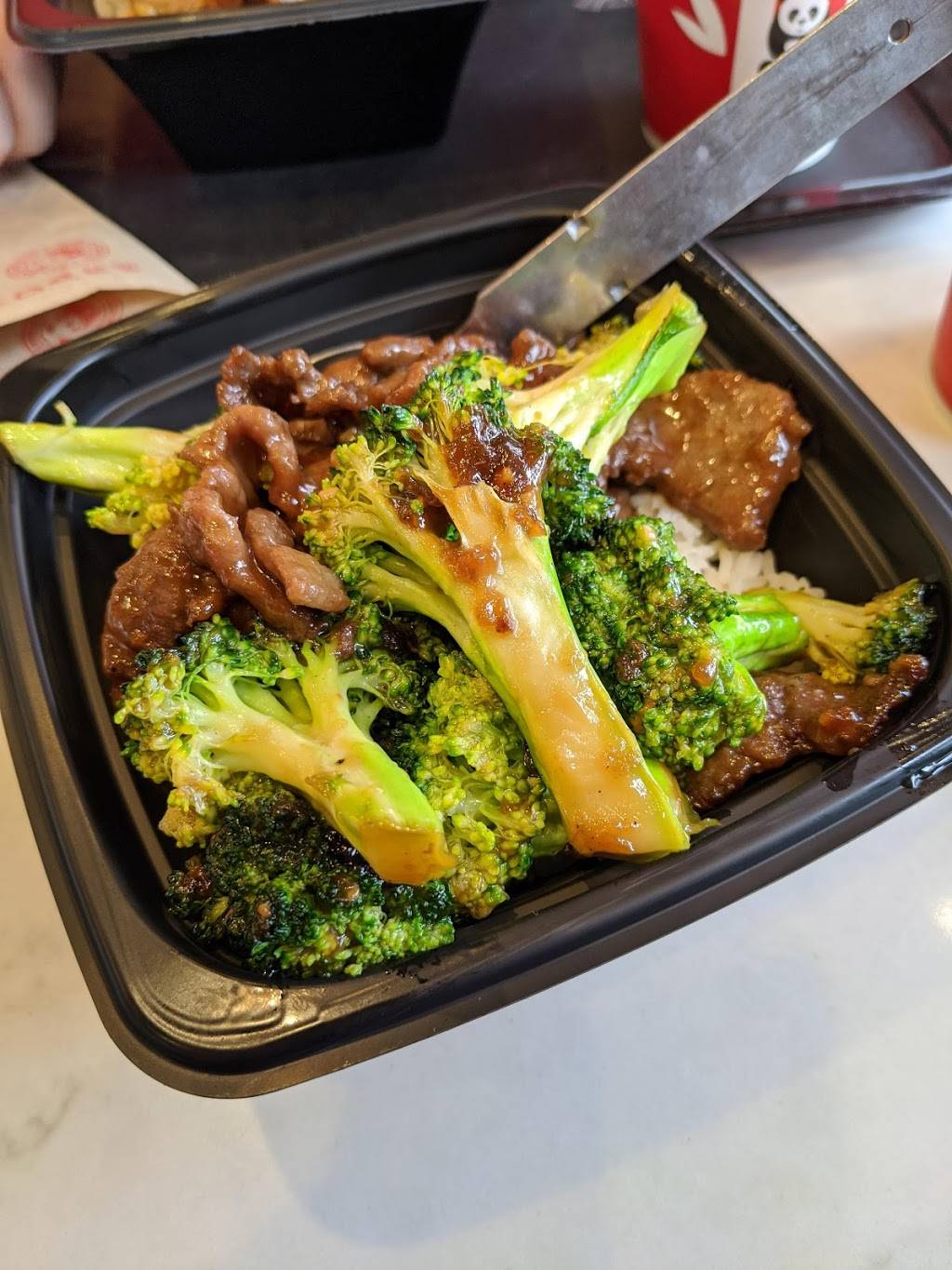 Panda Express | restaurant | 353 N Pass Ave, Burbank, CA 91505, USA | 7474773603 OR +1 747-477-3603