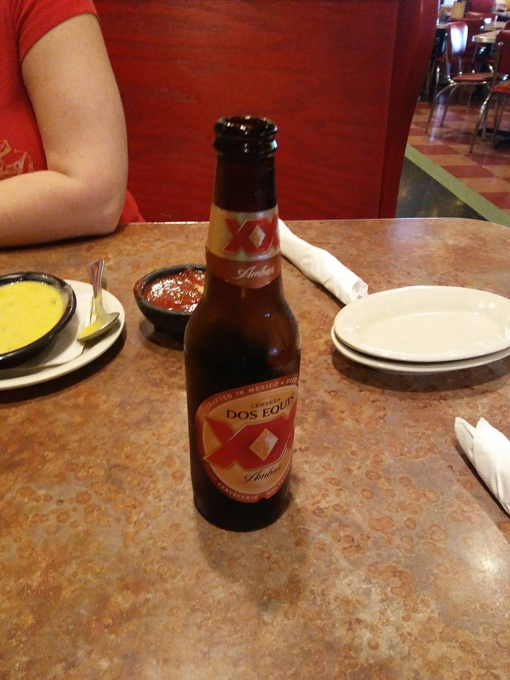 Montereys Little Mexico | restaurant | 3327 Gulf Fwy S, Dickinson, TX 77539, USA | 2813371310 OR +1 281-337-1310