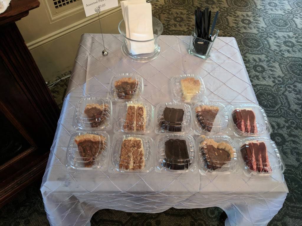 Homemades By Suzanne | restaurant | 101 N 5th St, Richmond, VA 23219, USA | 8047752323 OR +1 804-775-2323