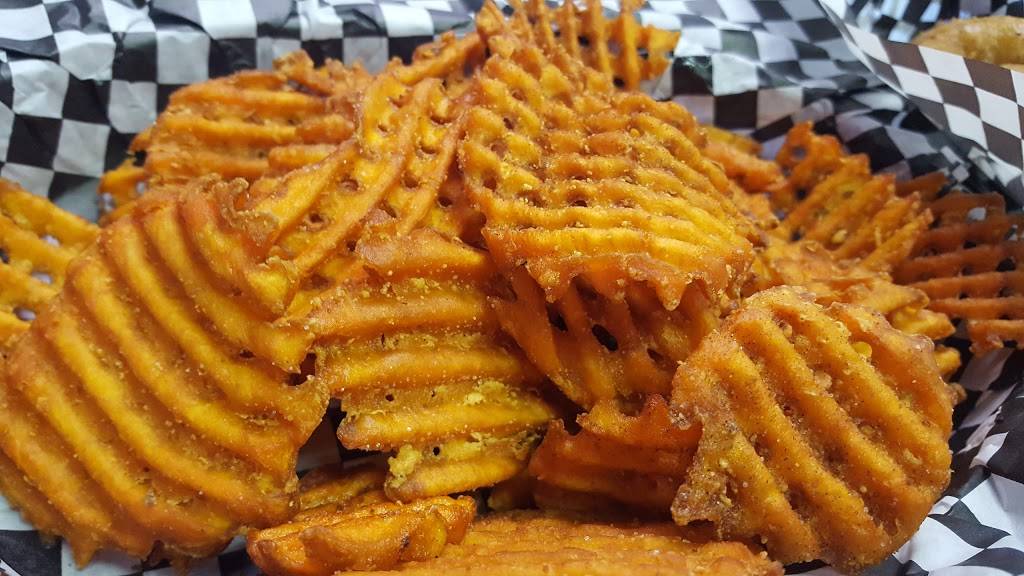 Fat Boy Burgers | restaurant | 104 US-281, Johnson City, TX 78636, USA | 8308680264 OR +1 830-868-0264