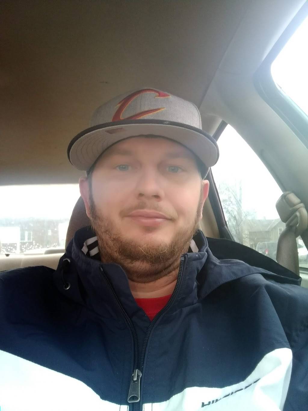 Captains Grill Restaurant | restaurant | 6104 Storer Ave, Cleveland, OH 44102, USA | 2166313001 OR +1 216-631-3001