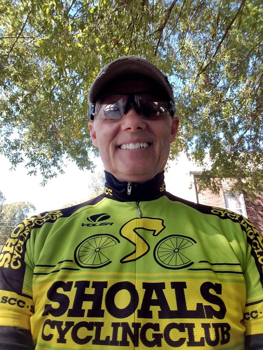 Oakland Cafe & Minimart | cafe | 5420 Co Rd 15, Florence, AL 35633, USA | 2567681211 OR +1 256-768-1211