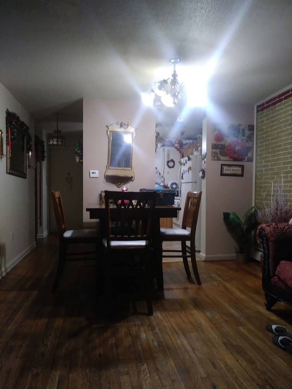 Greek Place | restaurant | 50 Holyoke St, Holyoke, MA 01040, USA | 4135368976 OR +1 413-536-8976