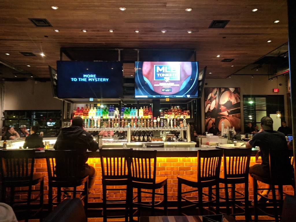 BJs Restaurant & Brewhouse | restaurant | 1861 Carl D. Silver Parkway, Fredericksburg, VA 22401, USA | 5407364710 OR +1 540-736-4710