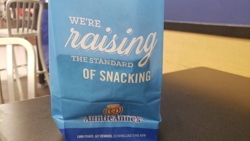 Auntie Annes | cafe | 3382 Murphy Canyon Road, Stonecrest Blvd, San Diego, CA 92123, USA | 8582772599 OR +1 858-277-2599