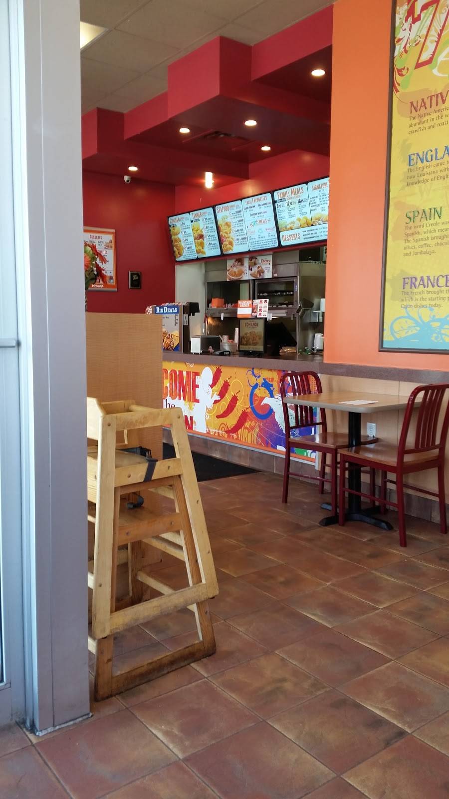 Popeyes Louisiana Kitchen | restaurant | 1365 Wilson Rd N, Oshawa, ON L1K 2Z5, Canada | 9052450680 OR +1 905-245-0680