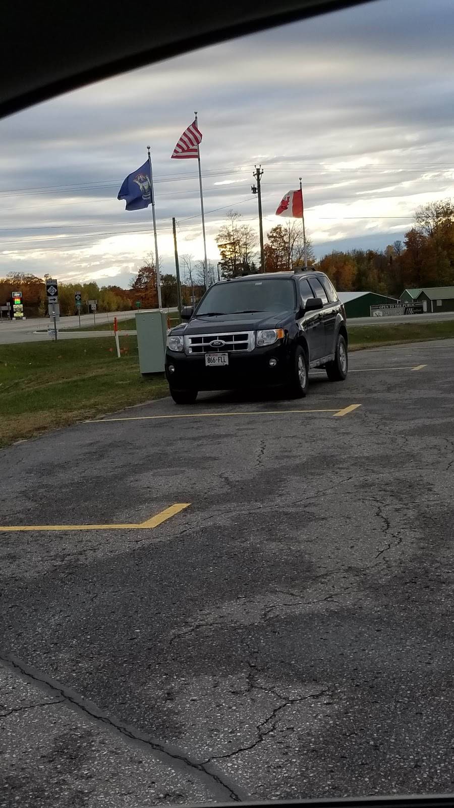 Subway | restaurant | 14077 St, M-28, Newberry, MI 49868, USA | 9062935856 OR +1 906-293-5856