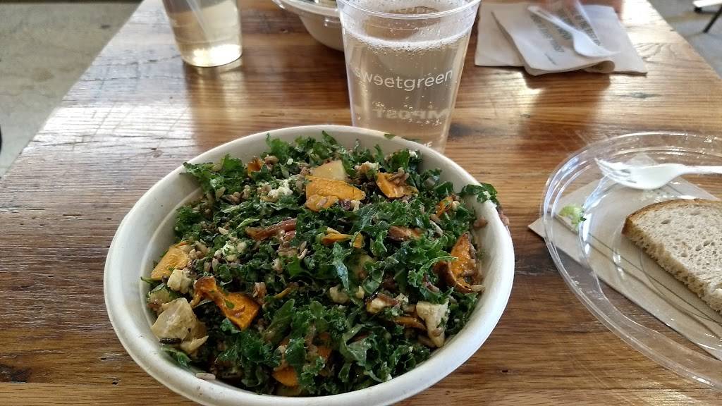 sweetgreen | meal takeaway | 13 School St, Boston, MA 02108, USA | 8579903191 OR +1 857-990-3191