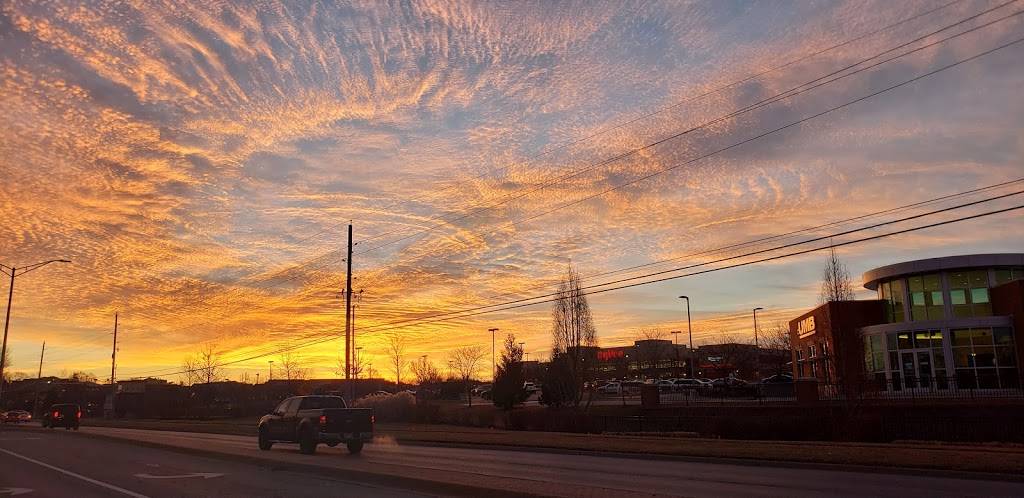 Hy-Vee Market Grille Express | restaurant | 18101 W 119th St, Olathe, KS 66061, USA | 9133934150 OR +1 913-393-4150