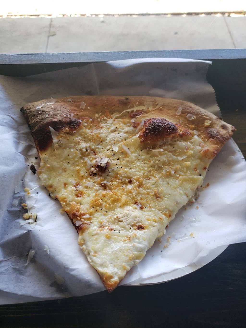 Industry Pizza | restaurant | 2075 Pine Ridge Rd, Naples, FL 34109, USA | 2394316881 OR +1 239-431-6881