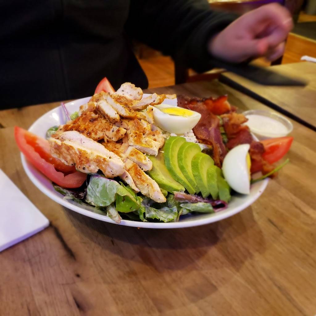 Barneys Gourmet Hamburgers | meal takeaway | 1600 Shattuck Ave #112, Berkeley, CA 94709, USA | 5108492827 OR +1 510-849-2827