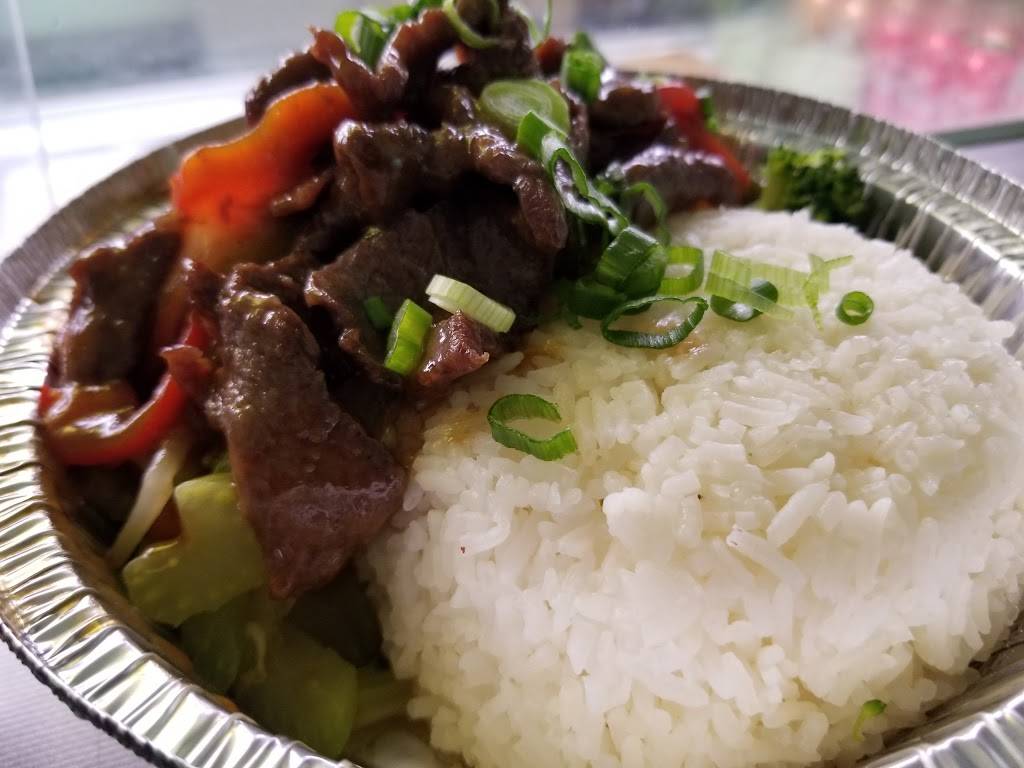 Thai Rouge | restaurant | 79 Rue du Collège, Pont-Rouge, QC G3H 3A7, Canada | 4185541989 OR +1 418-554-1989