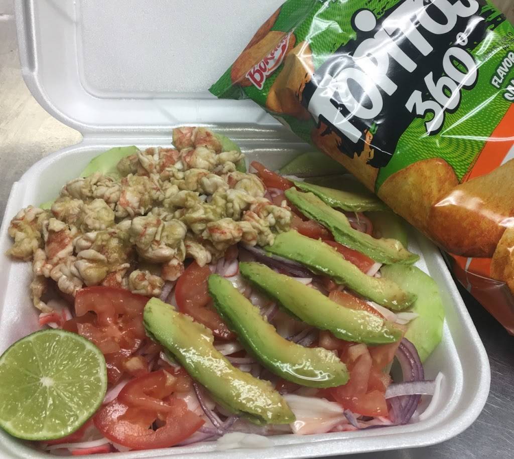 taides bionicos | restaurant | 4322 Firestone Blvd, South Gate, CA 90280, USA | 3232469542 OR +1 323-246-9542