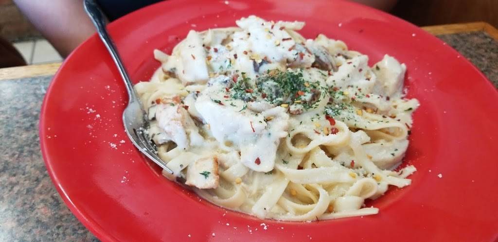 Joes Pizza Pasta and Subs | meal delivery | 4343 W Northwest Hwy, Dallas, TX 75220, USA | 2142729007 OR +1 214-272-9007