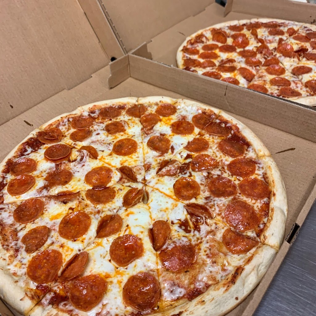 Crooked Feathers Cottleville | restaurant | 4506 Mid Rivers Mall Dr, Cottleville, MO 63376, USA | 6362445440 OR +1 636-244-5440