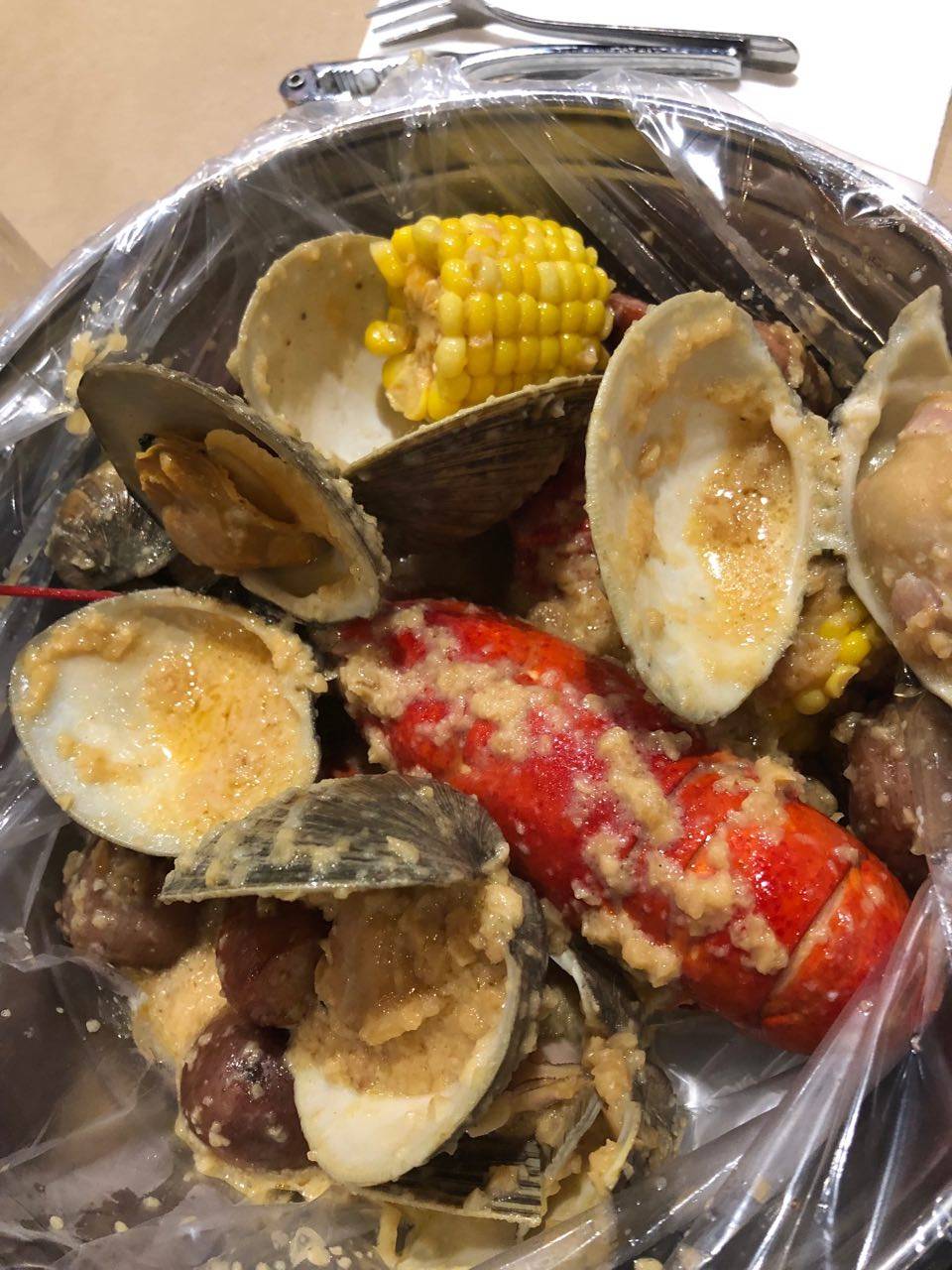 Loui Loui | restaurant | 3147 Broadway, New York, NY 10027, USA | 2122226608 OR +1 212-222-6608