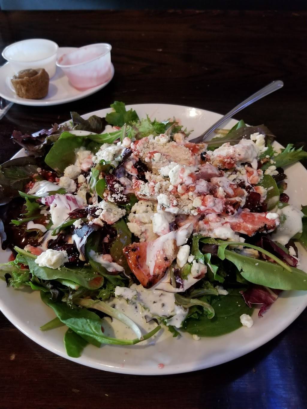 Fletchers Pub | restaurant | 7177 W Q Ave, Kalamazoo, MI 49009, USA | 2693723188 OR +1 269-372-3188