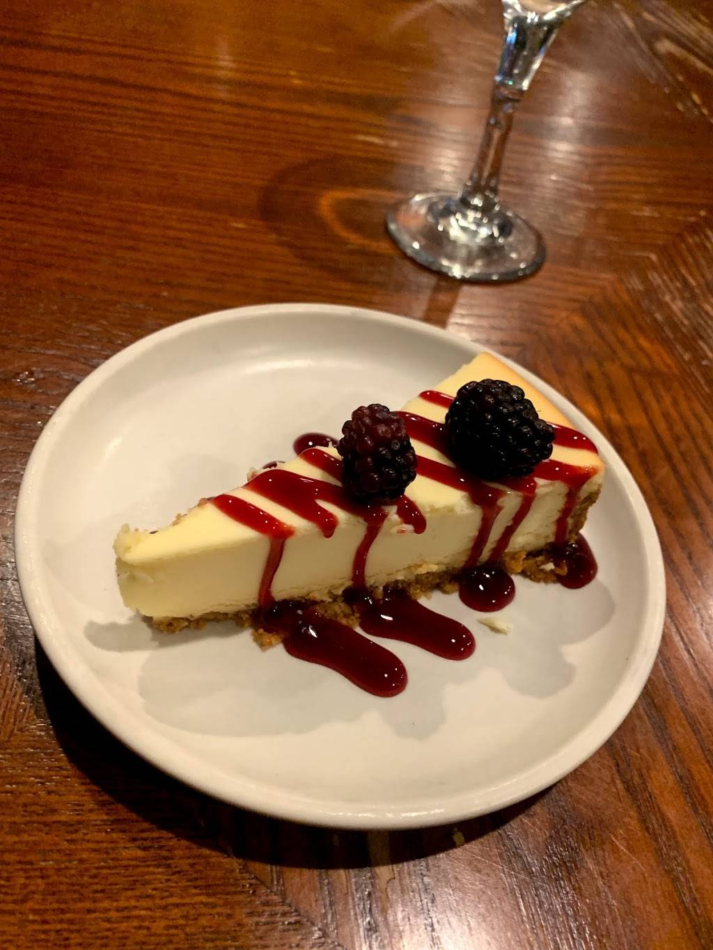 Firefly Restaurant | restaurant | 3001 I-19 Frontage Rd, Amado, AZ 85645, USA | 5203983028 OR +1 520-398-3028