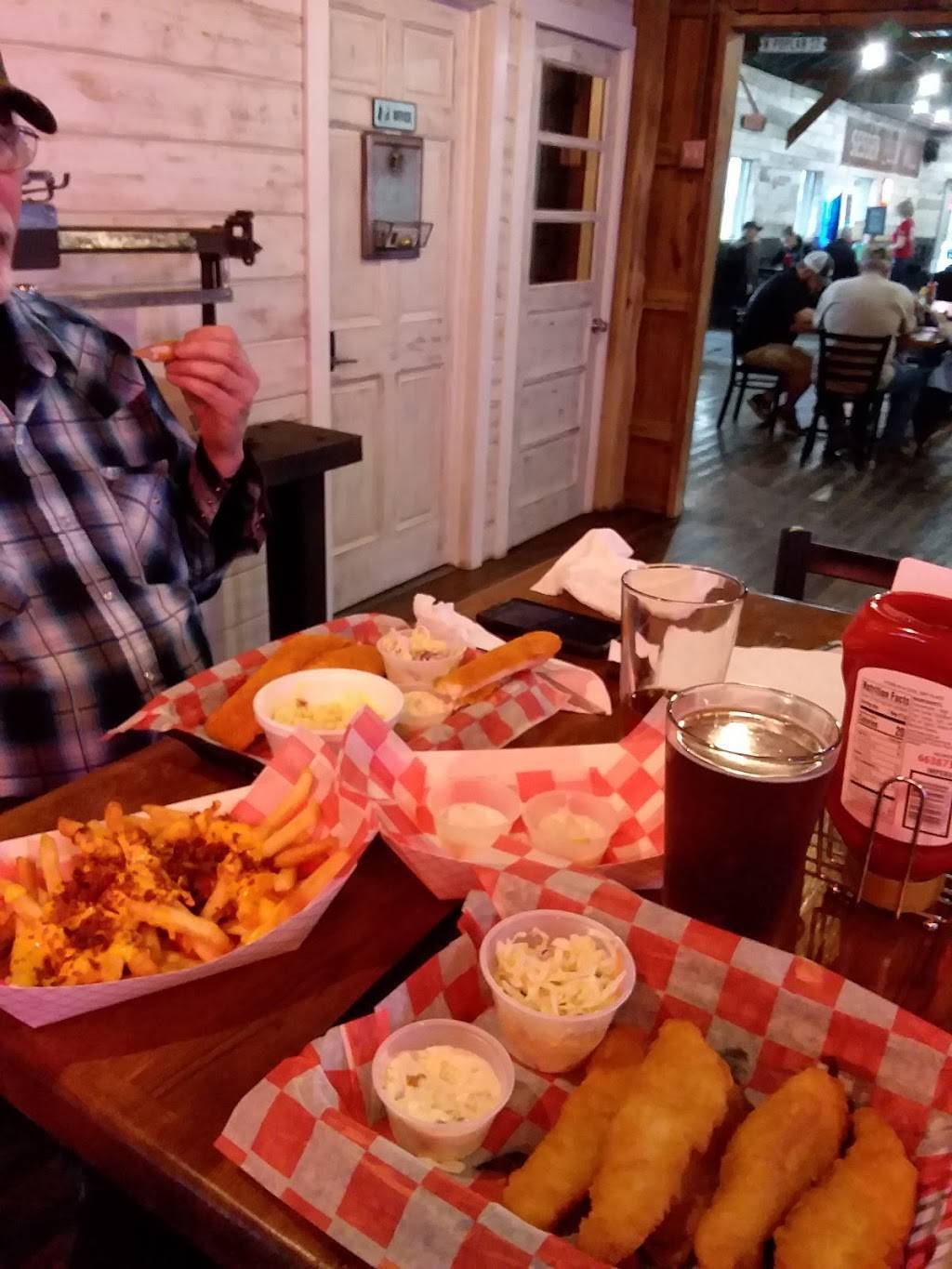 The Mill Bar and Grill | restaurant | 1341, 702 W Yung St, Sesser, IL 62884, USA | 6186257300 OR +1 618-625-7300