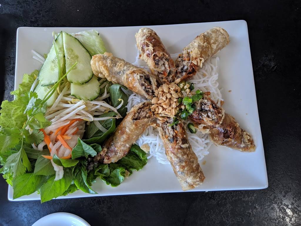 Now Pho | restaurant | 1195 S Federal Blvd, Denver, CO 80219, USA | 3039356264 OR +1 303-935-6264
