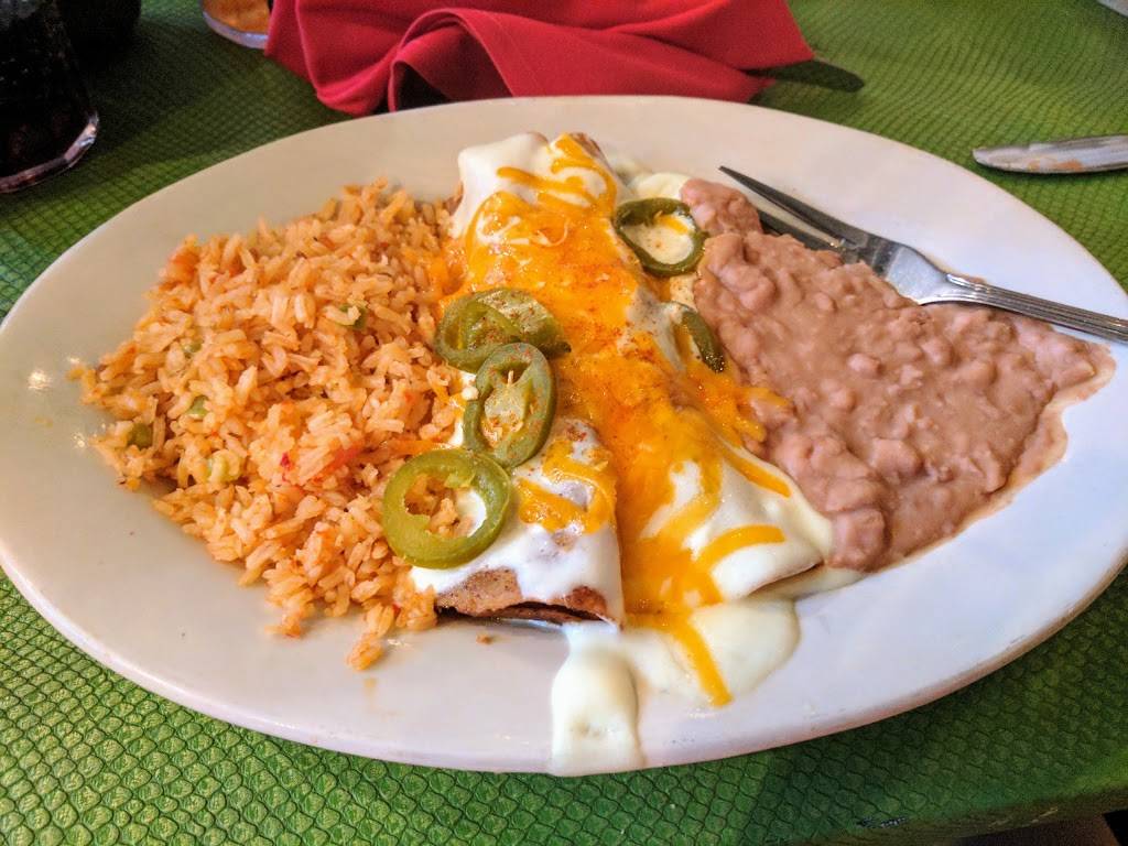 El Fenix Mexican Restaurant | restaurant | 255 Casa Linda Plaza, Dallas, TX 75218, USA | 2143276173 OR +1 214-327-6173