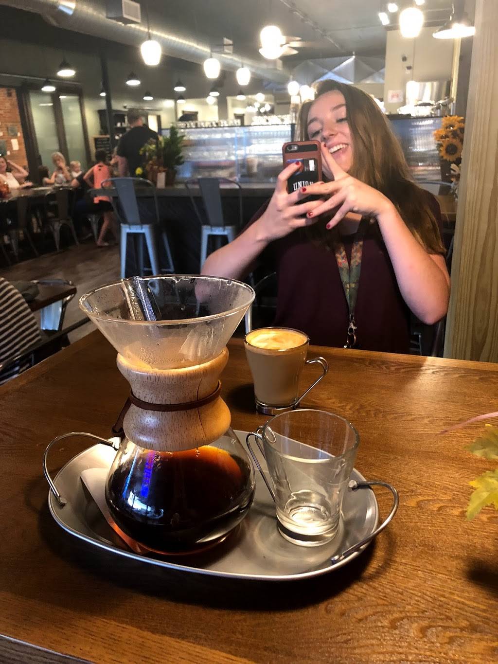 The Coffee Shop | restaurant | 1405 East W Main St, Humboldt, TN 38343, USA | 7313374100 OR +1 731-337-4100