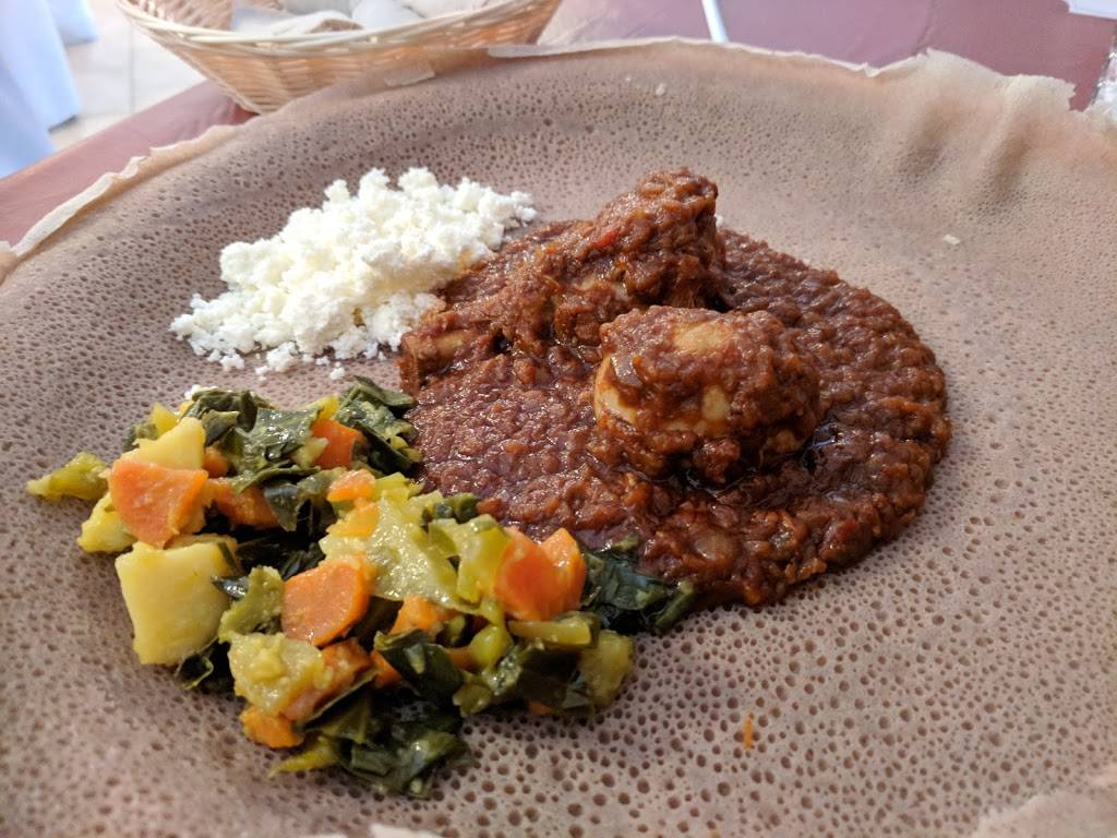 Lucy Ethiopian Restaurant & Bar | restaurant | 2218 Broadview Rd, Cleveland, OH 44109, USA | 2164172550 OR +1 216-417-2550