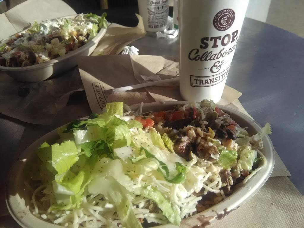 Chipotle Mexican Grill | restaurant | 97 Boston Turnpike, Shrewsbury, MA 01545, USA | 5087521726 OR +1 508-752-1726
