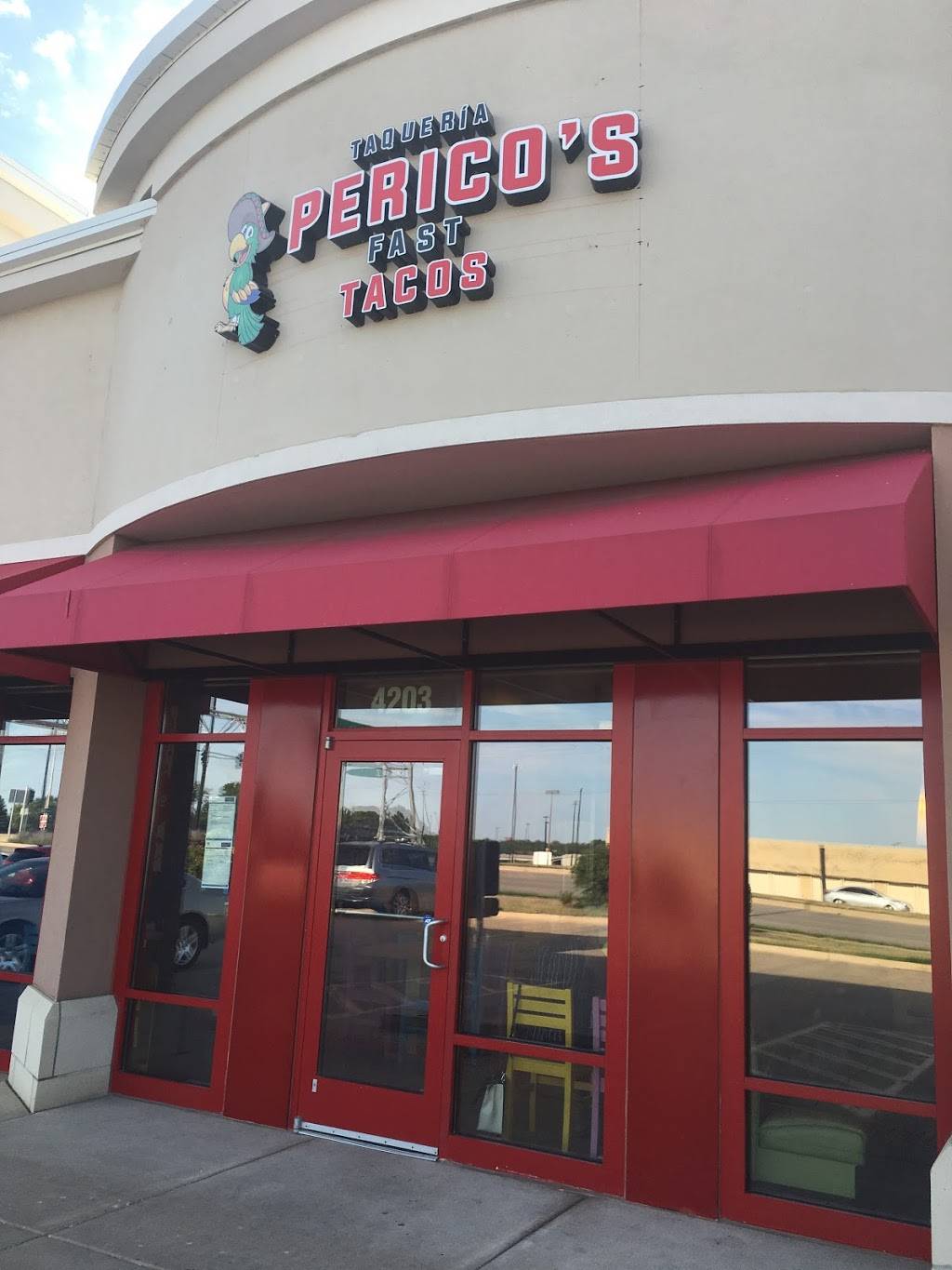 Taqueria Pericos Fast Tacos | restaurant | 4203 N Sterling Ave, Peoria, IL 61615, USA | 3098390856 OR +1 309-839-0856