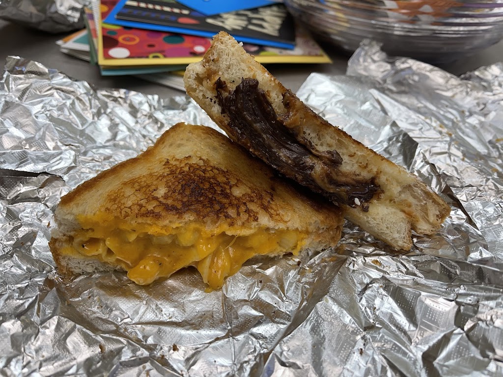 Cheesus | restaurant | 125 Eglin Pkwy SE, Fort Walton Beach, FL 32548, USA | 8502262903 OR +1 850-226-2903