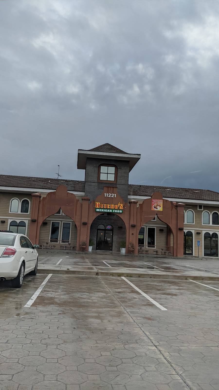 Huicho’s Tacos | restaurant | 11221 California St, Redlands, CA 92373, USA | 9093282038 OR +1 909-328-2038