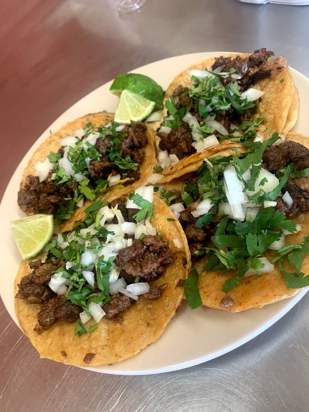 Más amigos | restaurant | 705 N Neil St, Champaign, IL 61822, USA | 2176070499 OR +1 217-607-0499