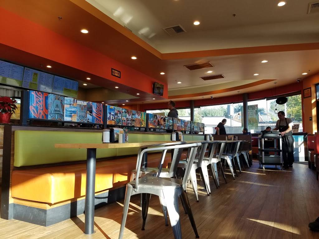 Toms Burgers 31 | restaurant | 1130 E Walnut St, Pasadena, CA 91106, USA | 6265777717 OR +1 626-577-7717