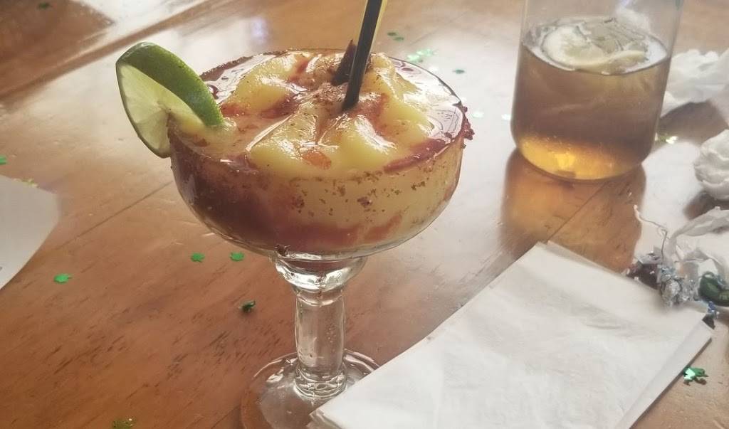 La Mina Cantina | restaurant | 4001 Auburn St, Bakersfield, CA 93306, USA | 6618729314 OR +1 661-872-9314