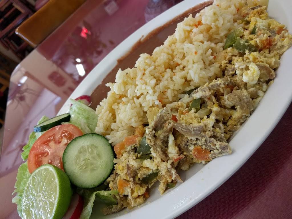 Izalco Restaurant | restaurant | 10729 Burbank Blvd, North Hollywood, CA 91601, USA | 8187600396 OR +1 818-760-0396