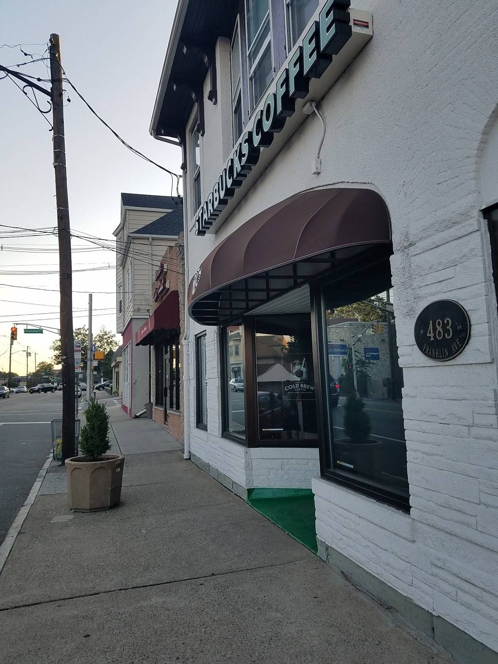 Starbucks | cafe | 483 Franklin Ave, Nutley, NJ 07110, USA | 9735620045 OR +1 973-562-0045