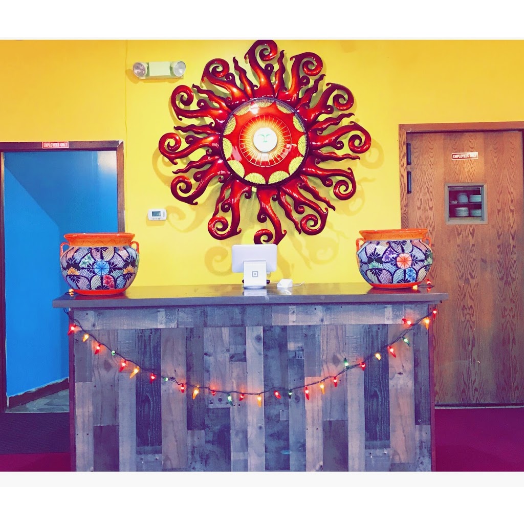 La Morena Family Restaurant | restaurant | 1215 Dakota Ave, South Sioux City, NE 68776, USA | 7125774549 OR +1 712-577-4549