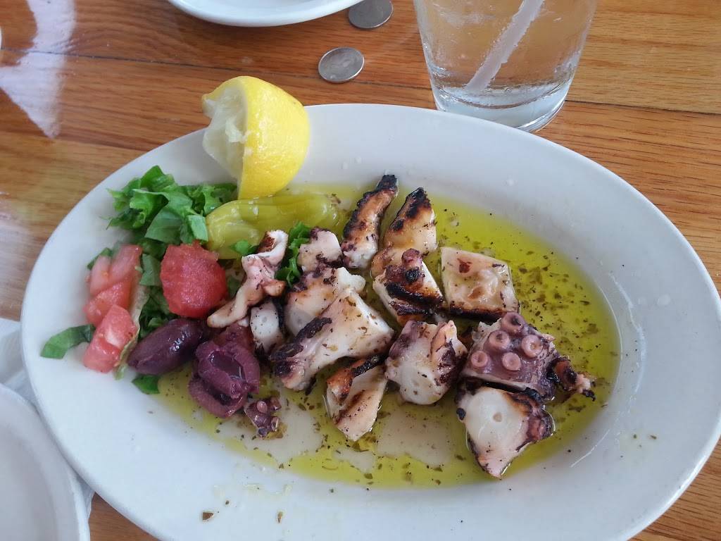 Neptune Grill | restaurant | 5501 Shore Blvd S, Gulfport, FL 33707, USA | 7276234823 OR +1 727-623-4823