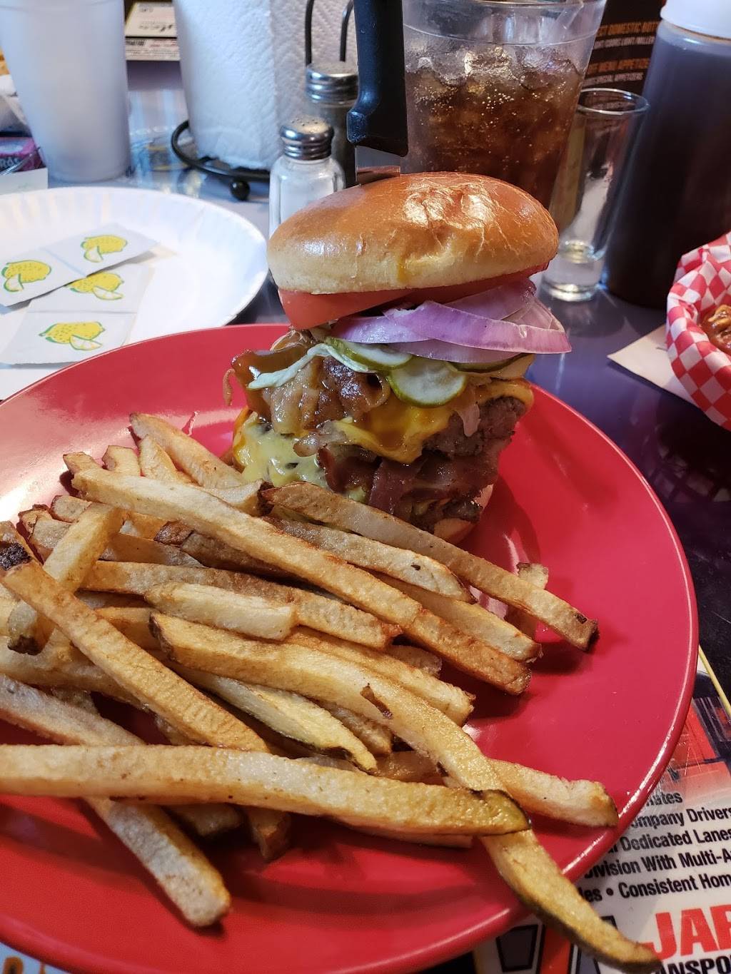 Ice House Inn | restaurant | 5516 W Webb Rd, Austintown, OH 44515, USA | 3305448800 OR +1 330-544-8800