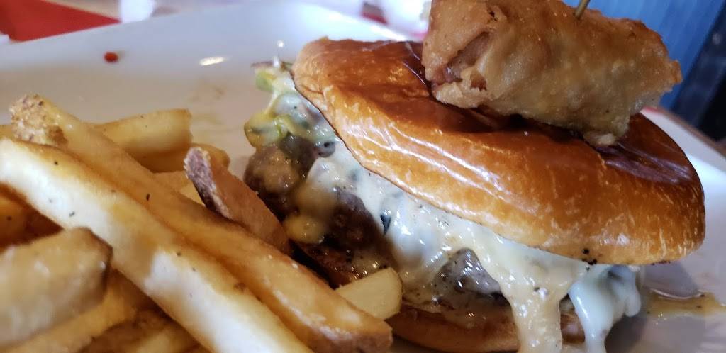 TGI Fridays | restaurant | 2502 E Springs Dr, Madison, WI 53704, USA | 6082494544 OR +1 608-249-4544