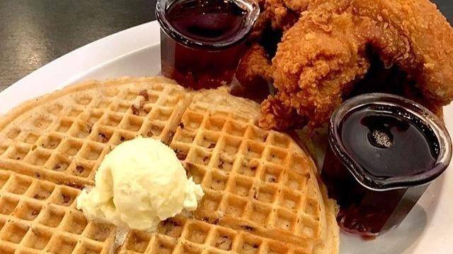 Chicago’s Home of Chicken & Waffles | restaurant | 1144 Prospect Ave E, Cleveland, OH 44115, USA | 2166008600 OR +1 216-600-8600