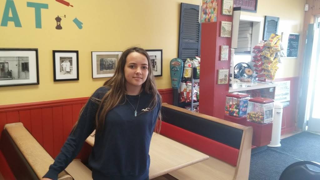 Calabreses Pizzeria II | restaurant | 4668 Dixie Hwy, Waterford Twp, MI 48329, USA | 2486736266 OR +1 248-673-6266