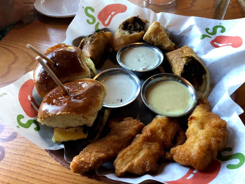 Chilis Grill & Bar | meal takeaway | 3591 El Camino Real, Santa Clara, CA 95051, USA | 4085549578 OR +1 408-554-9578