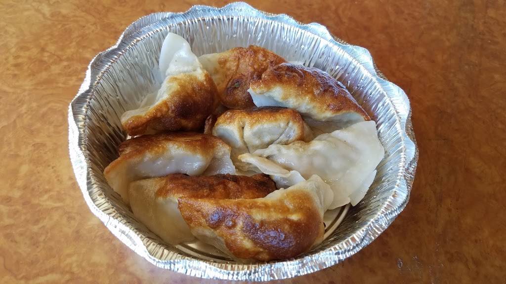 Liu Hai Rong Restaurant | restaurant | 135 Babylon Turnpike #3, Roosevelt, NY 11575, USA | 5163791809 OR +1 516-379-1809