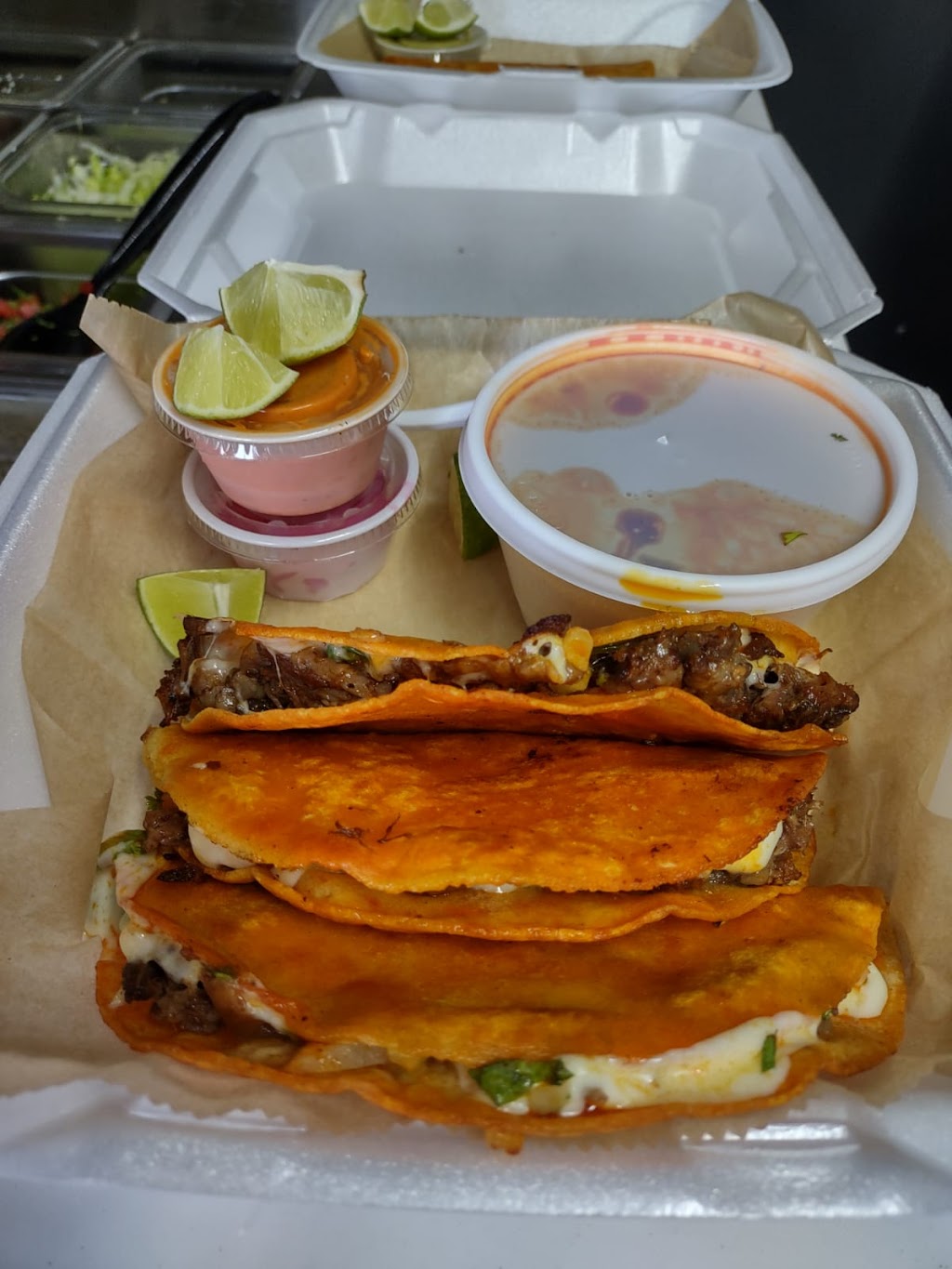 Tacos El Carnal | restaurant | 1267 S Highland Ave, Clearwater, FL 33756, USA | 7274542834 OR +1 727-454-2834