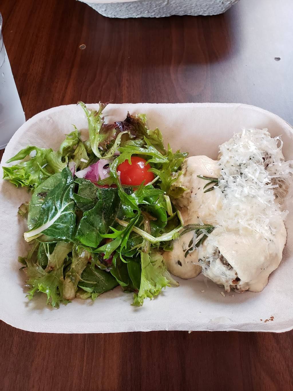 Balls Of Glory | restaurant | 15 Loudoun St SE, Leesburg, VA 20175, USA | 5718883600 OR +1 571-888-3600