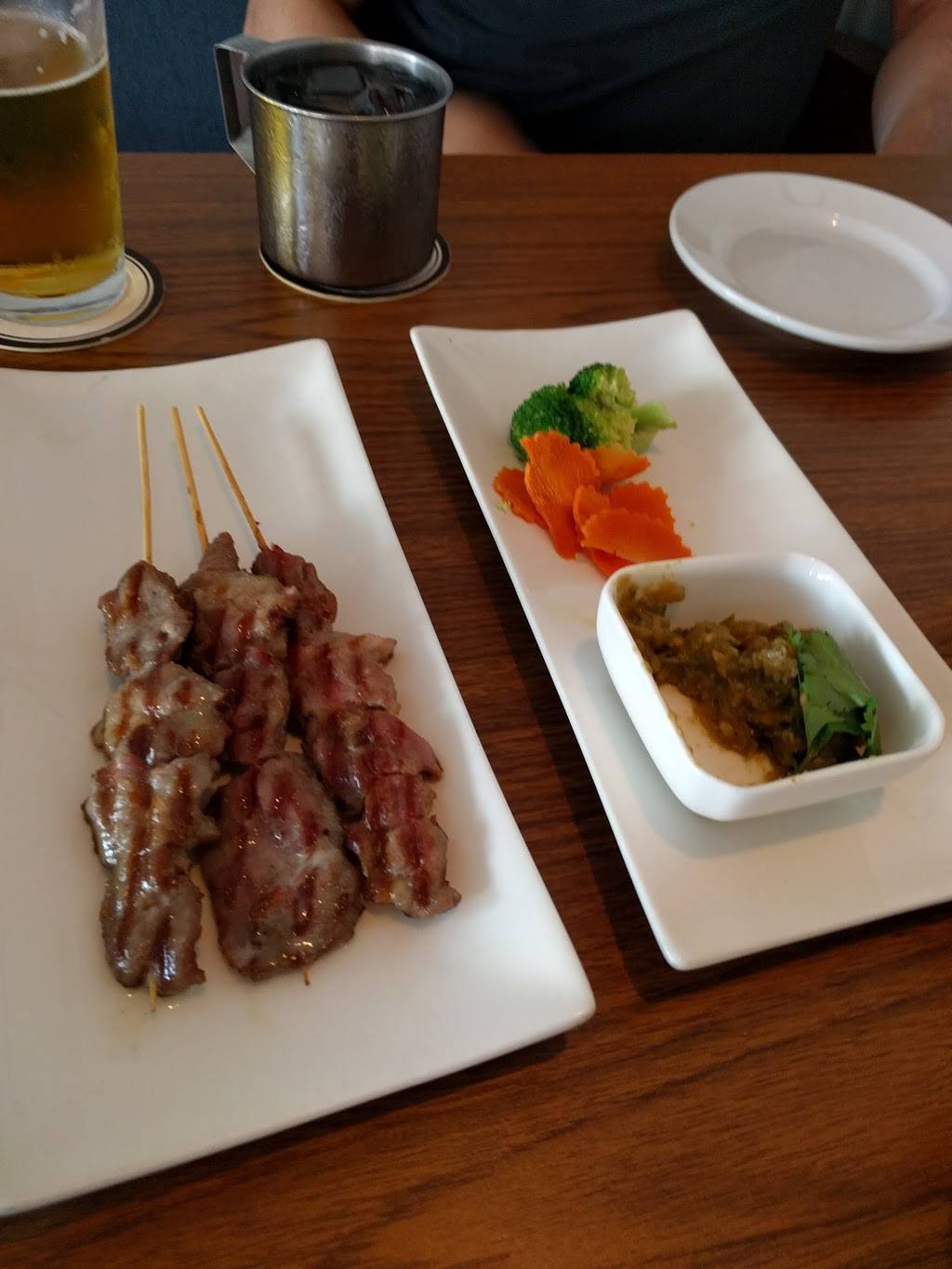 Fork & Stix | restaurant | 549 Rosedale Ave, St. Louis, MO 63112, USA | 3148635572 OR +1 314-863-5572